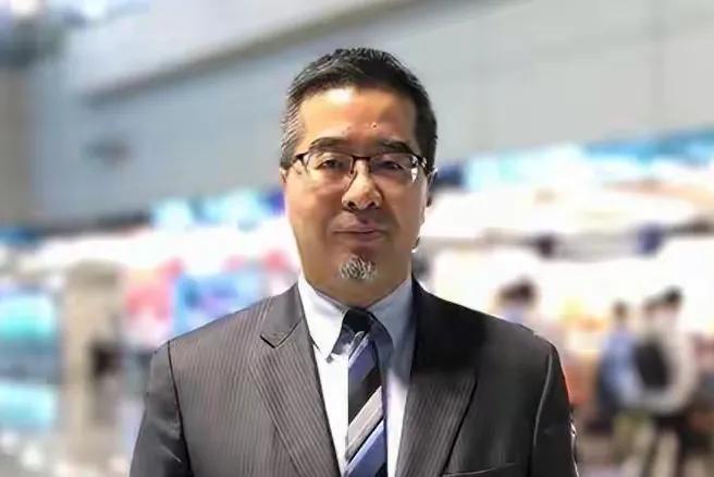 国民党注定是烂党。来大陆说的好，我们同属中华民族，认同一个中国，要共同发展挣世