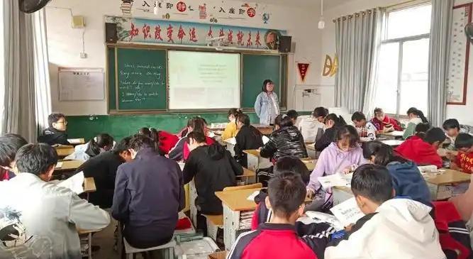 你根本就不懂重高和普高的区别啊!1、中考基本决定大学的层次,你去普高,最多普通