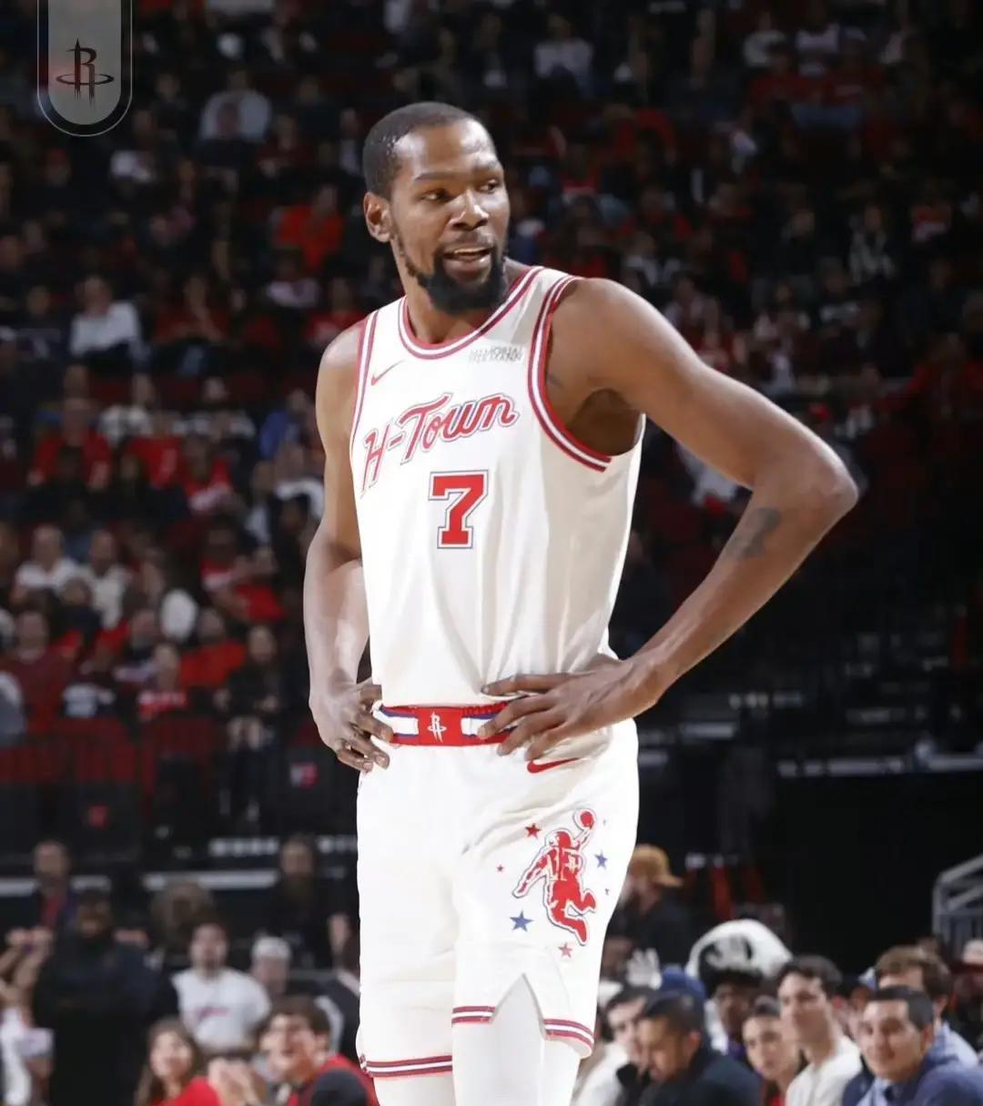 火箭三连胜！格林30分末节锁死步行者126比119，比分看着热闹，其实第四