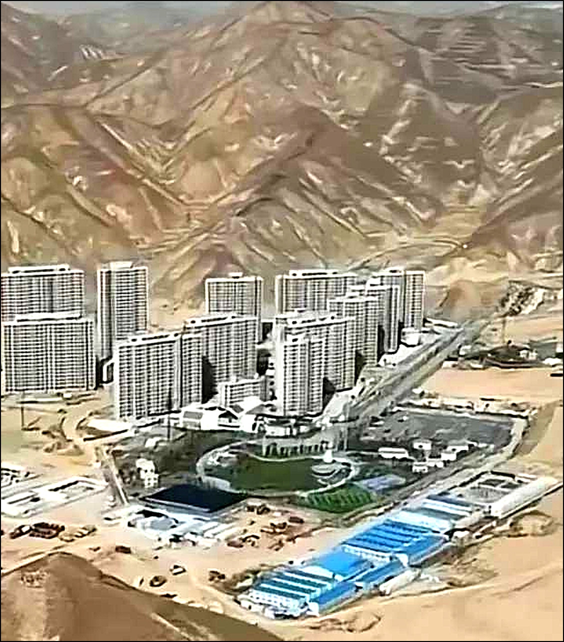 恒大建造的烂尾楼吗？反正我是不信谁会买。