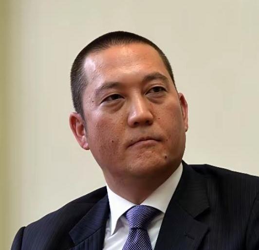 谁能想到，在台湾省桃园市慈湖“悬空”停放了整整51年的两口实木铜棺，竟在4月12