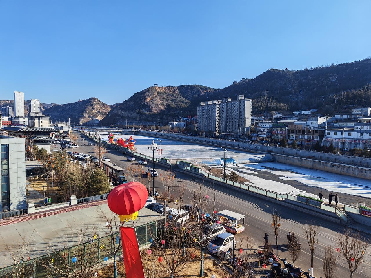 过年了回老家了，老家变化真的很大。