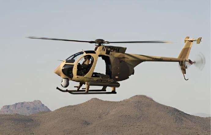 每天认识一件兵器美国AH-6“小鸟”武装直升机AH-6是休斯直升机公司研制的一