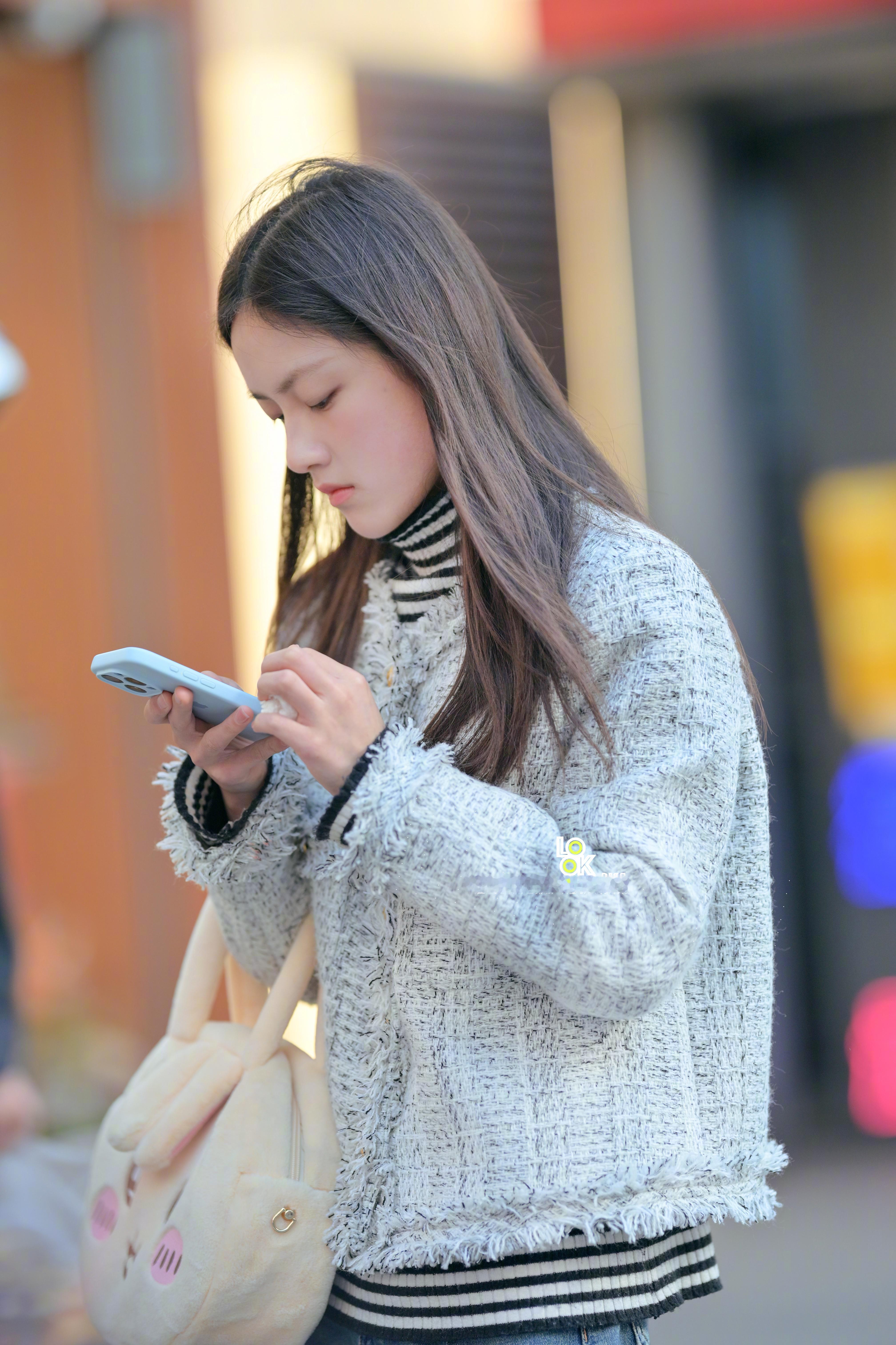 侧面特写来一张