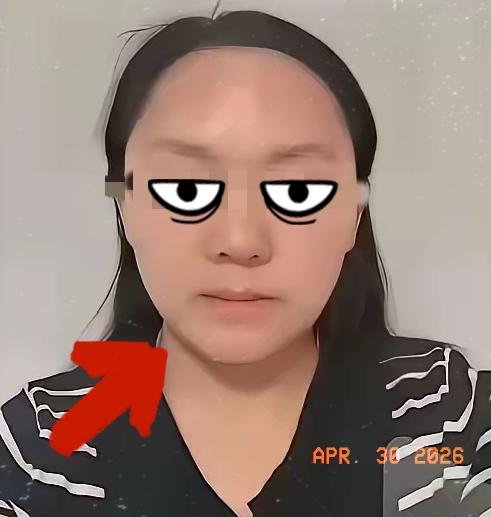 云南姚安一中的张永辉老师！明明是教学出色、深受学生喜爱的教坛新秀！就因为一次正常