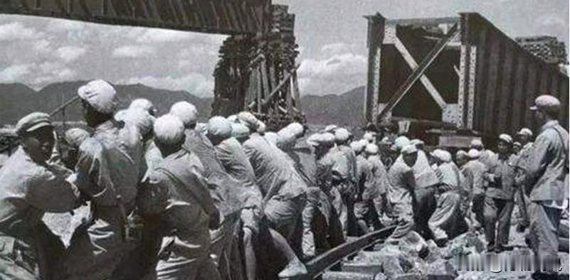 1958年，留在朝鲜援建的10万大军神秘消失，美国特务找了两年都无果，我国两年内