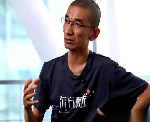 “个人原因”。这四个字一出来，懂的都懂了。老俞说，我们之间没有任何龃龉和隔阂