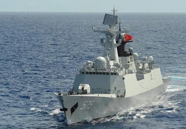 为什么几乎没有国家采购052D？原因很简单——就算中国免费送，大多数国家也不敢接