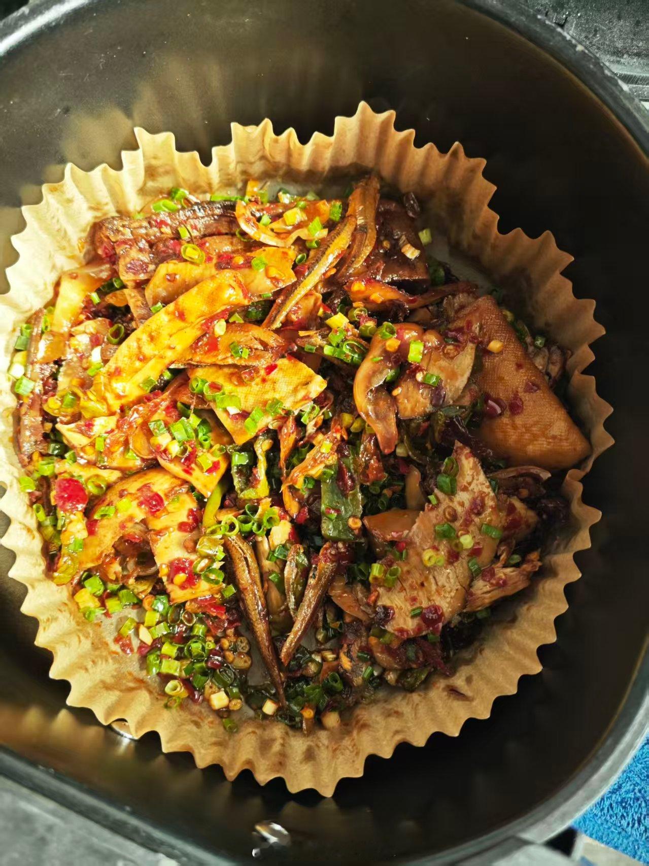 超4万人参观春熙路辣条博物馆谁懂湖南麻辣这一口牛筋兔耳朵毛毛鱼魔芋豆干…