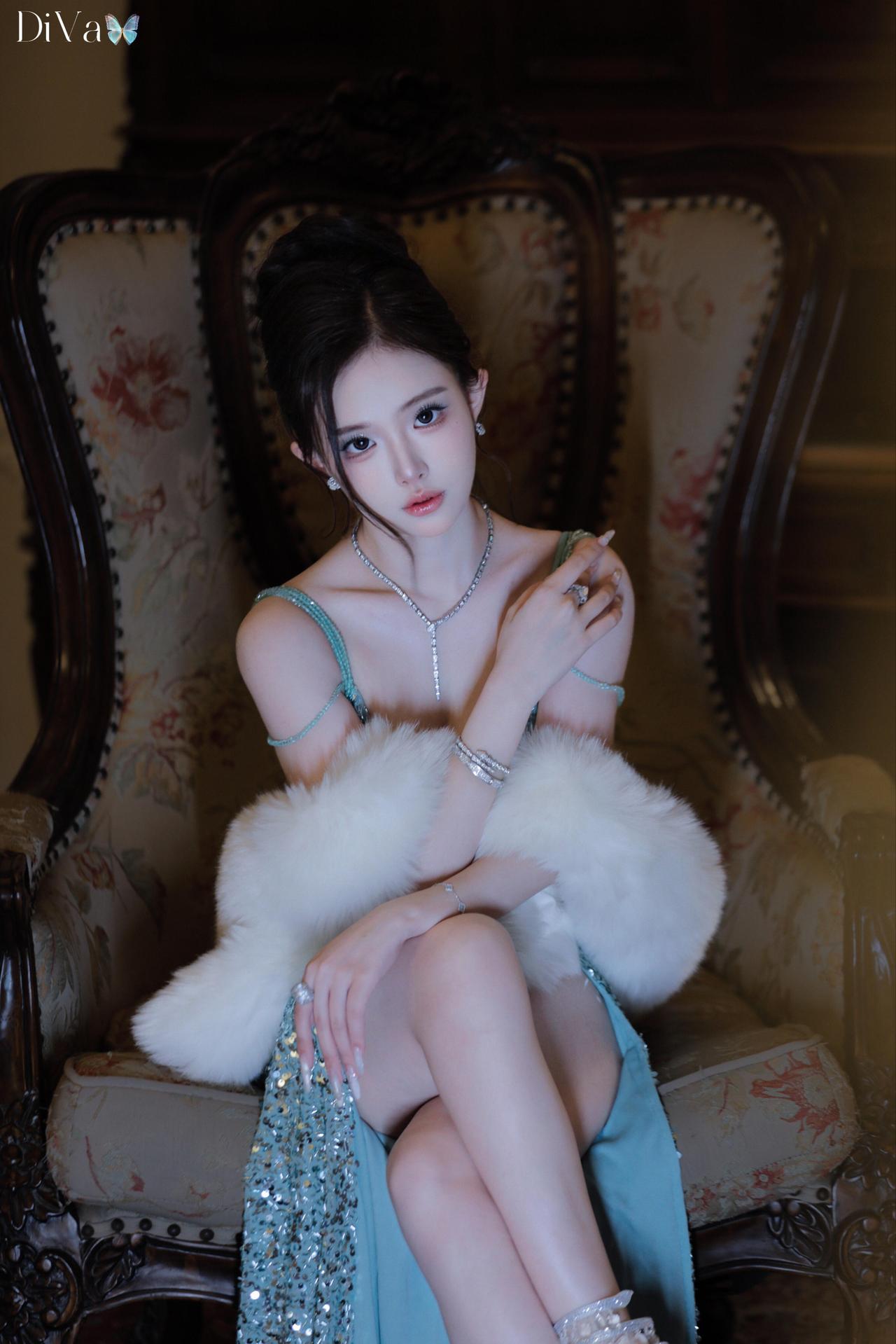 今日女王范👸🏻