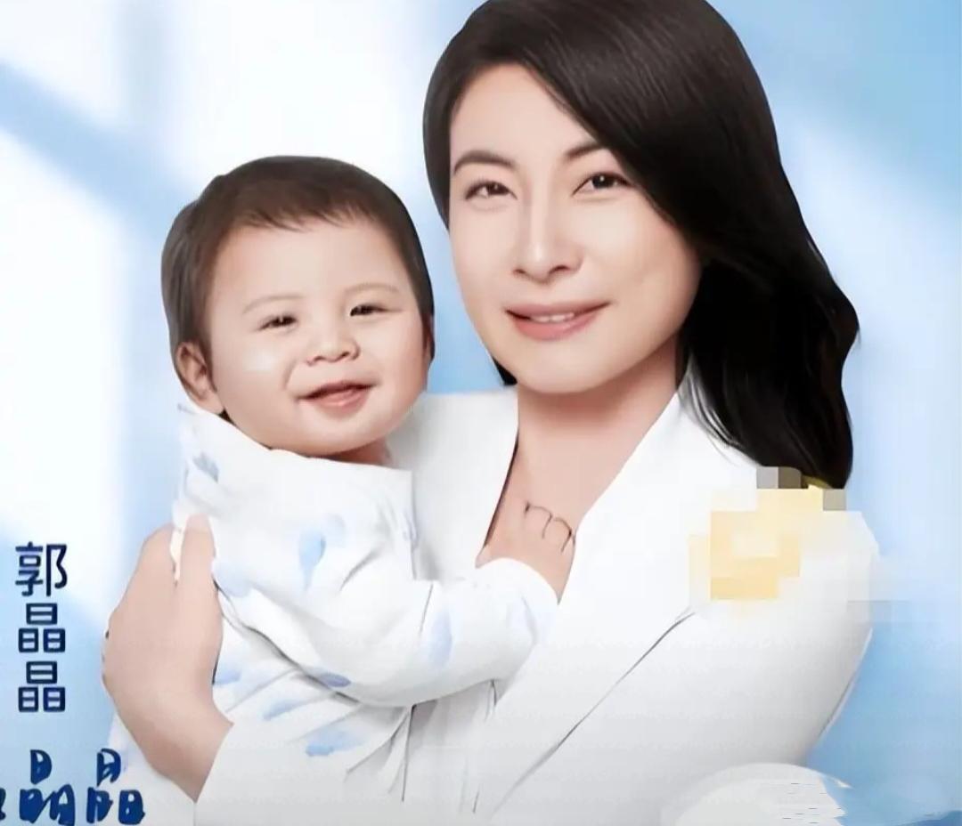 霍震霆做梦也没有想到被数亿人寄予厚望的儿媳郭晶晶竟能遭到一个这么大的教训!