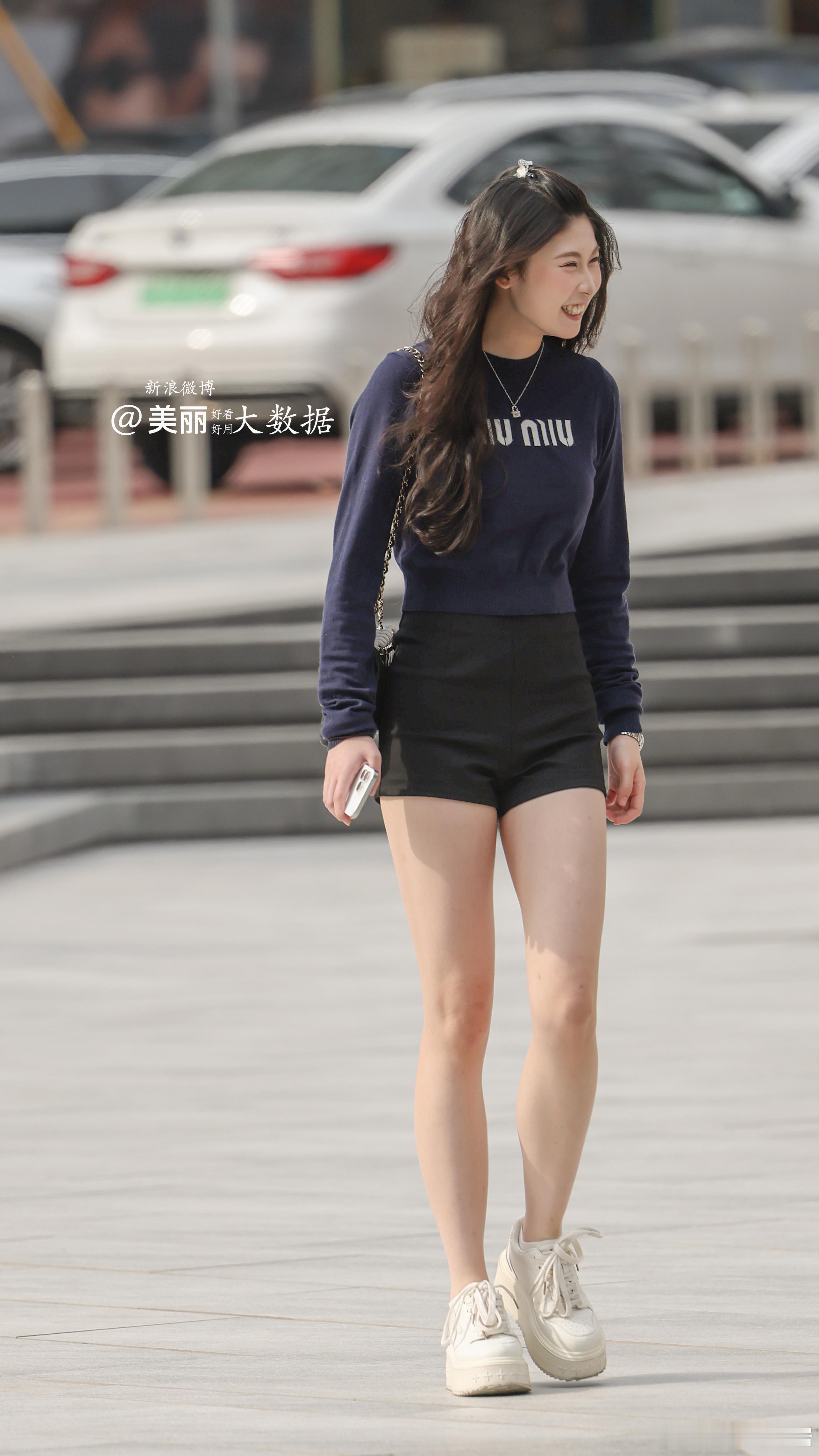 好可爱的表情。。。​​​