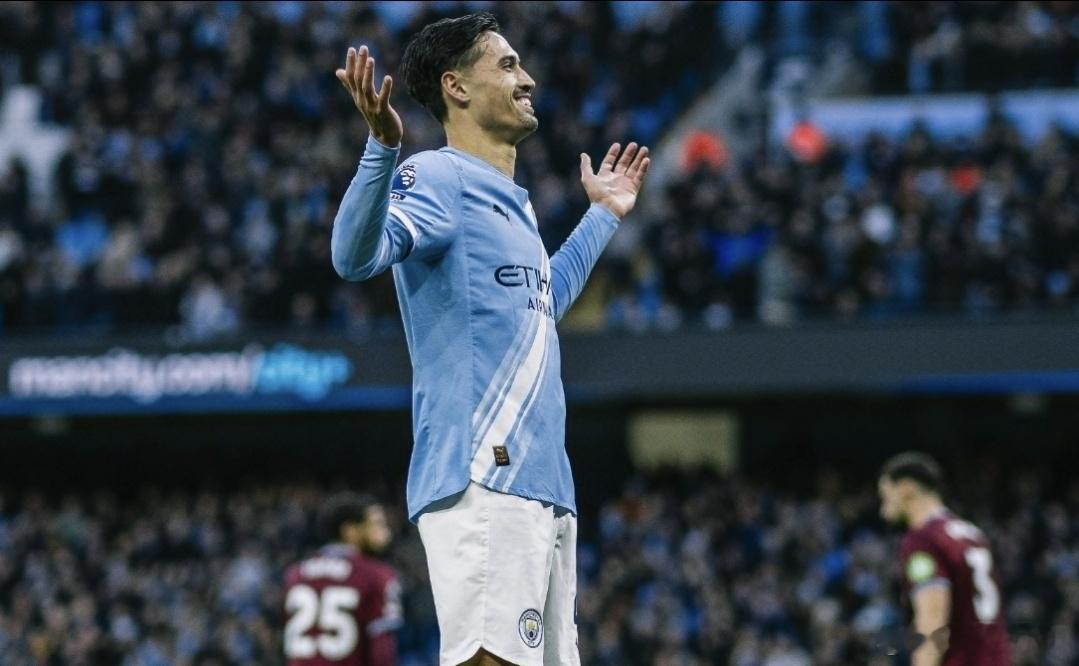 曼城3比0西汉姆联克星！瓜迪奥拉率队对西汉姆联19场不败，战绩为17胜2平在刚刚