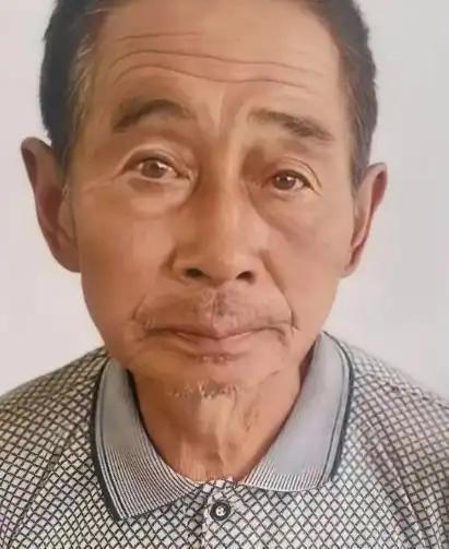 河北承德，75岁村民于国明下午两点五十分出门进山放羊，到4点19分拨通家人电话：