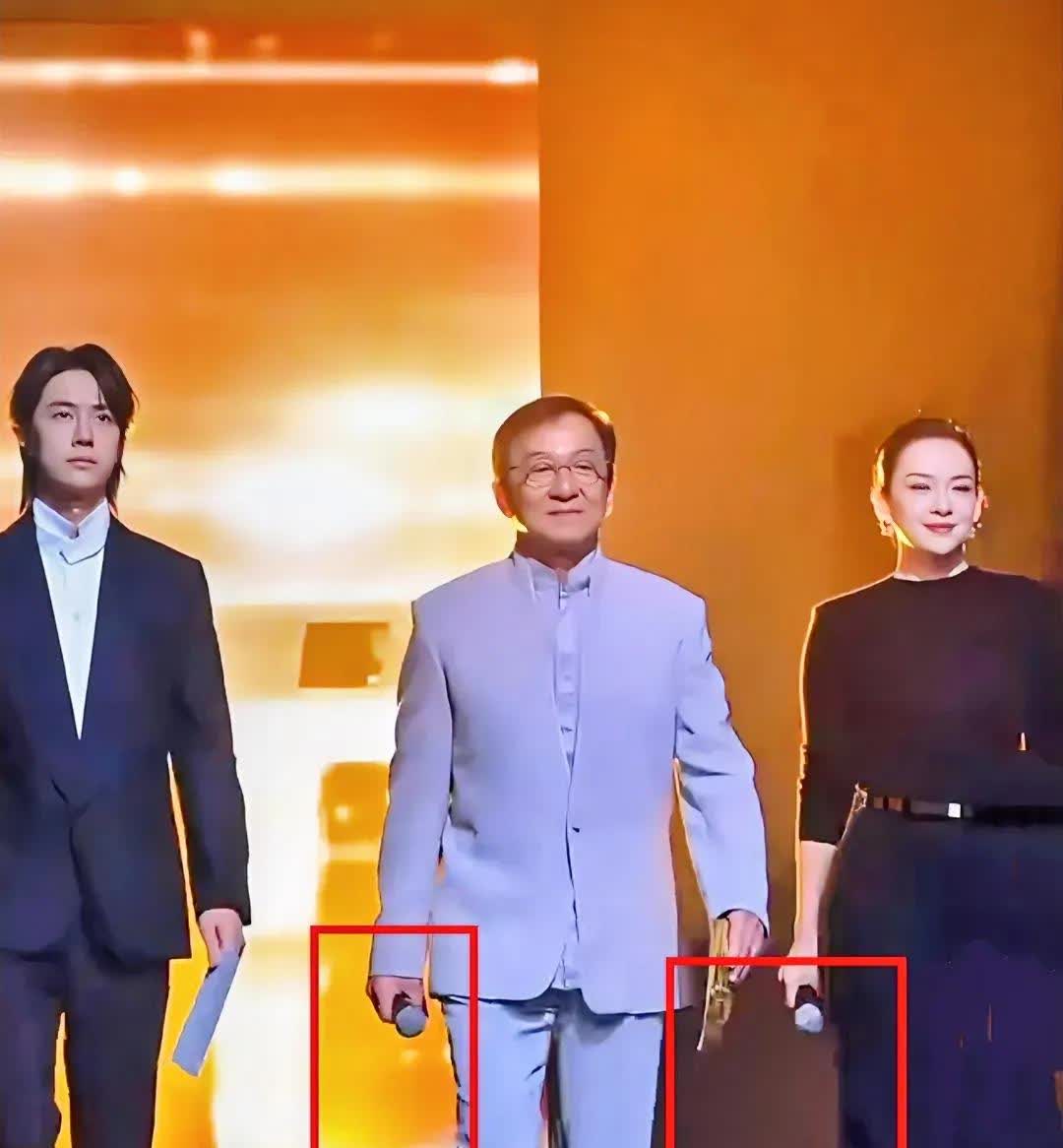 预感娱乐圈要有大变革了！这次，竟是因为章子怡在华表奖摔成重伤。颁奖典礼上