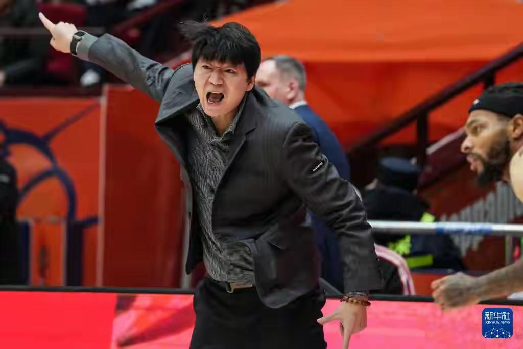 试问一下，CBA常规赛的窗口期，各俱乐部之间可以启动本土球员的相互转会么？CBA