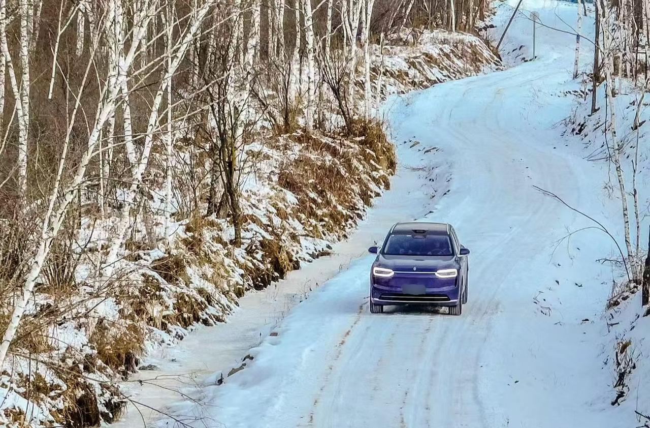 告别里程焦虑！全新问界M7增程Max长续航版携超长续航强势来袭家庭SUV市场再