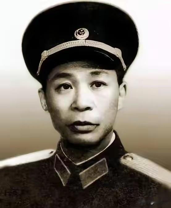 韩先楚一生唯一的破例！明知参谋长临阵自伤避战，却刻意放过，成毕生遗憾韩先楚
