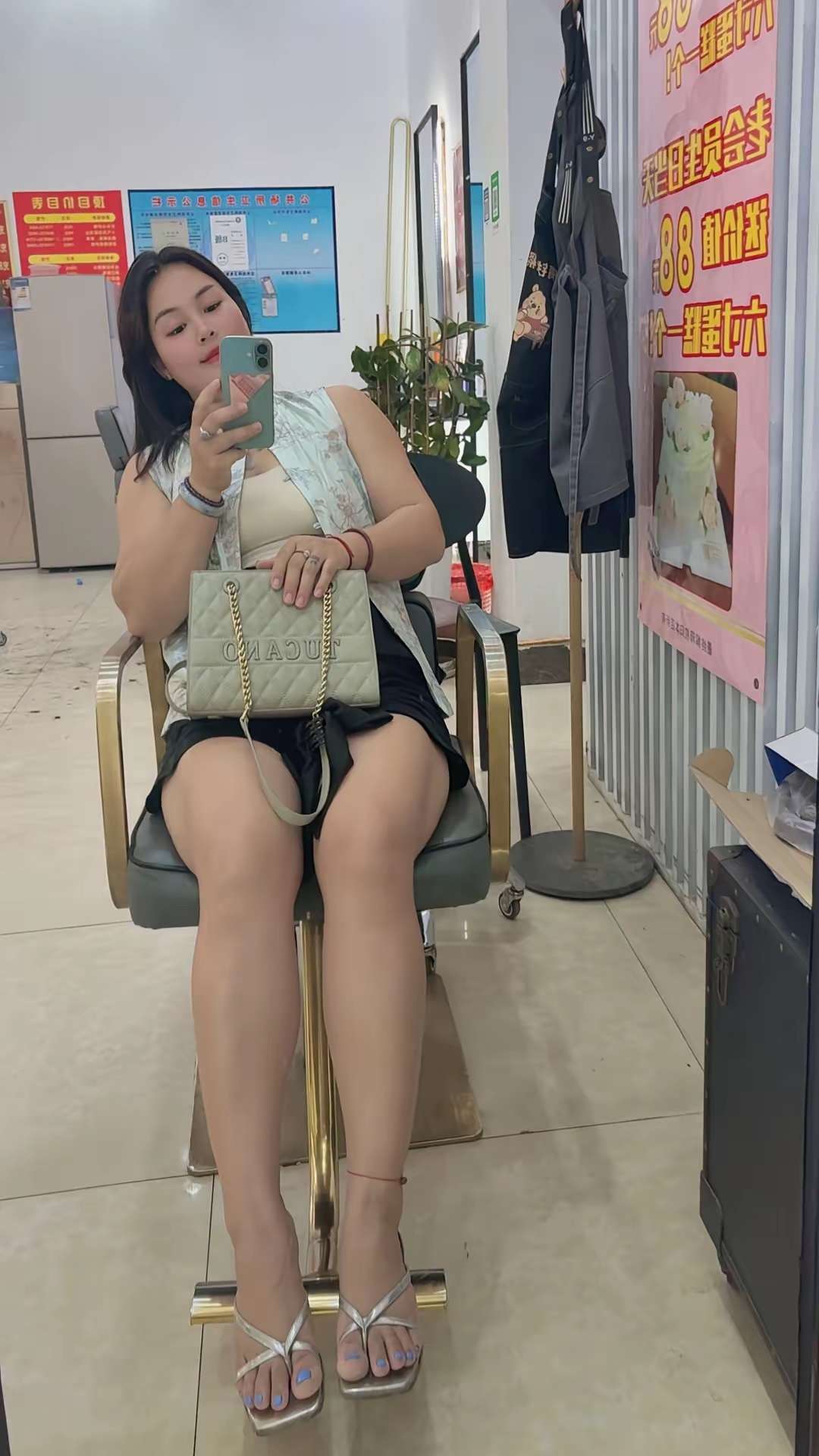 长这么大了还没亲过嘴，亲嘴到底什么感觉？