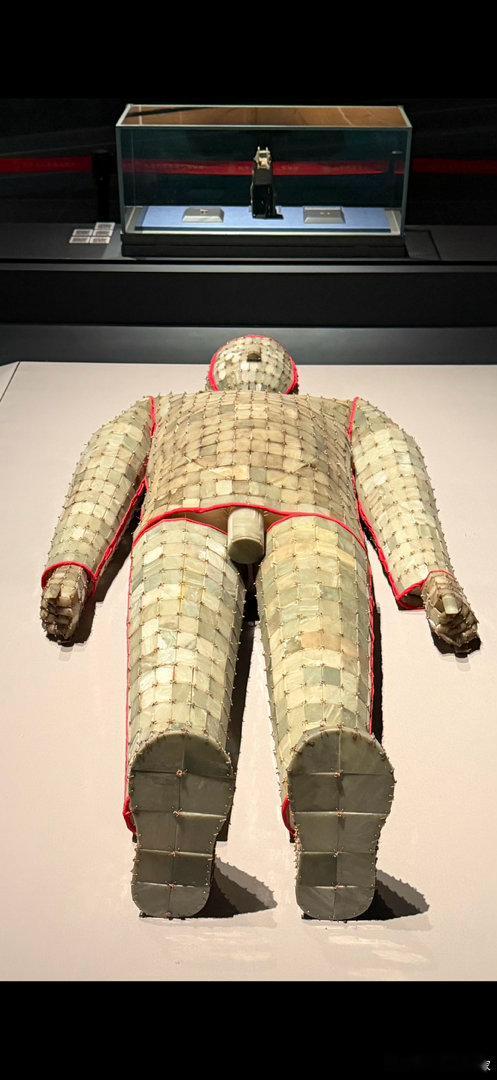 我觉得这世界挺颠儿的，好多事情被颠倒了。原本锻炼身体是人类的事，结果现在北京亦庄