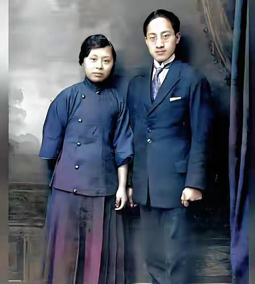 徐志摩是个才子也是负心汉他和陆小曼是才子佳人他和张幼仪就是负心汉妥妥的前人