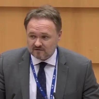 现在欧盟是一直坚持不再购买俄罗斯石油天然气，3月6日欧盟委员会能源专员丹.尼根森