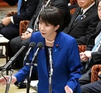 一名常年居住在日本的华人曾坦言："说得直白一点，如果中日之间真的发生冲突，中国未