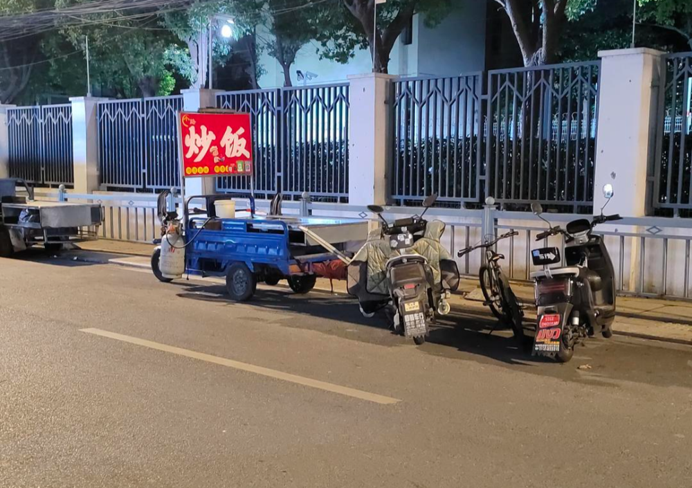 快递员送错快递后被杀 事发经过披露