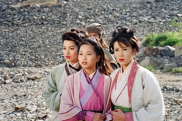 ���ջ��桶�����˲���27��, 6λŮ���Ǹ����޶���Ů, �˷Ѻû���