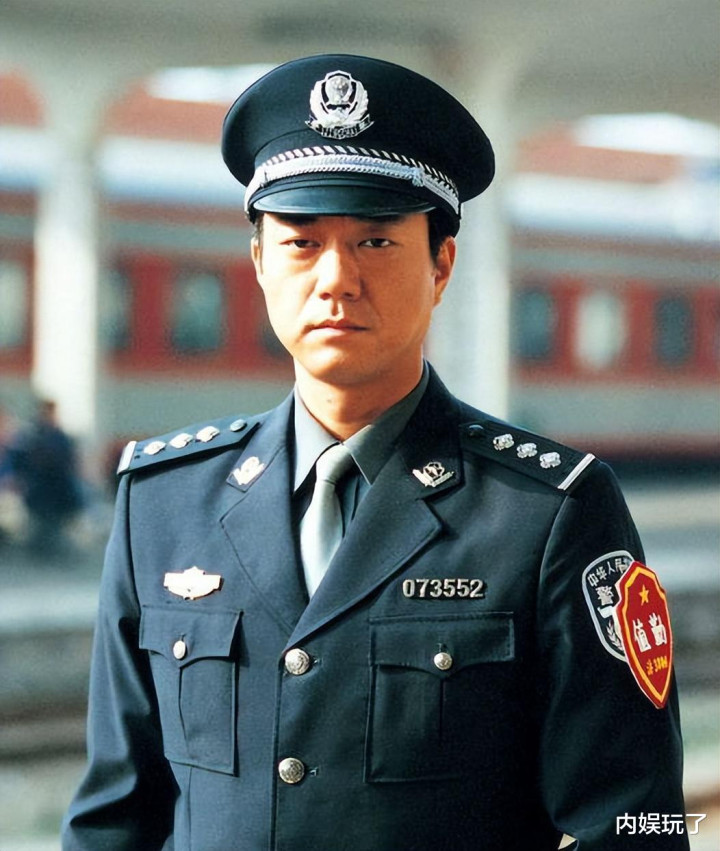 《重案六组》演员现状: 有人入狱、毁容、离婚, 李成儒成最大赢家(李诚儒 重案六组)