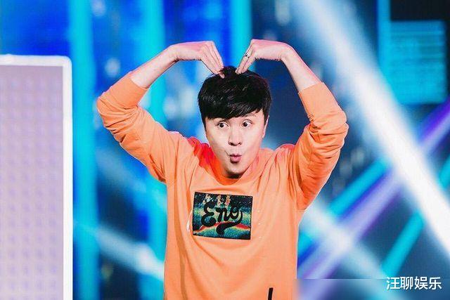 东方台主持人集体翻车, 沦为资本的阶下囚, 遭到官方点名和拉黑_zzd