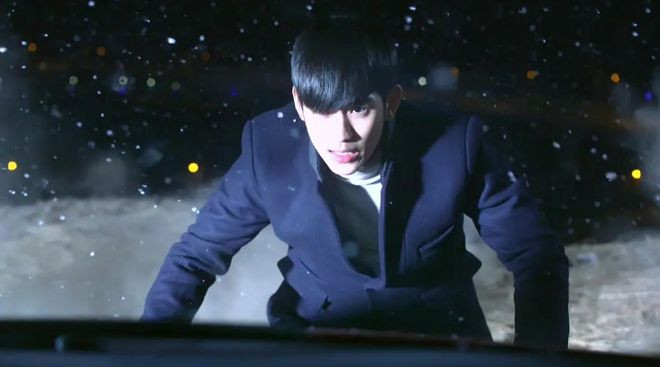 ���ݴ�����10���߷ֺ���, ÿһ�����Ǽ���, �ɱ�˵�㶼������(���� �ݼ�)