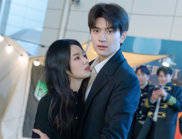 �ֳ���һ����������, �콵�ɹ��������, ��������װ��С�׻���(����Ҷ�������)