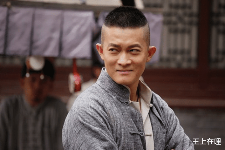 4��Ϸ����: ��ɶ�������Լ�, Ƭ��ǧ�򻹲�����, ������Ź�(��־�ս�ɺ�ݵĵ��Ӿ�)