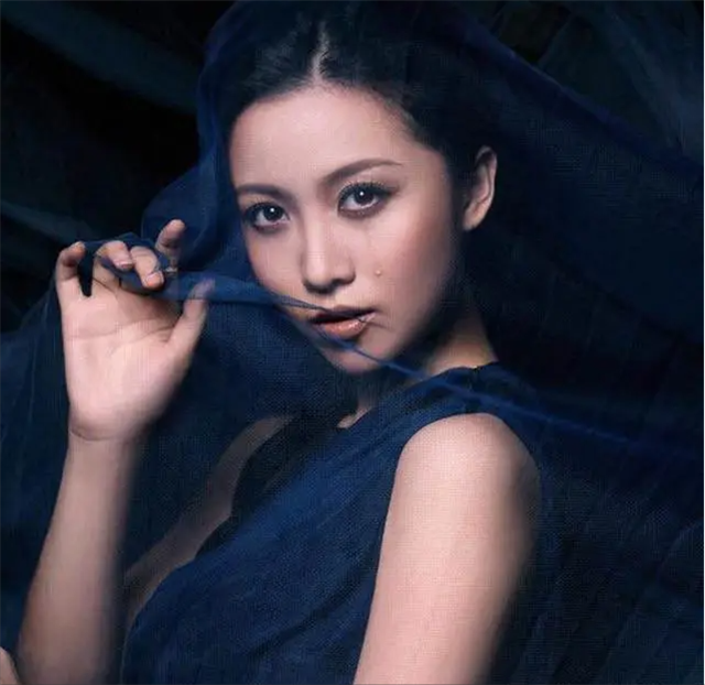 “百分歌手”姚贝娜: 抗癌5年曾预后良好, 为何没能幸存下来?(内地明星,姚贝娜,抗癌是谁)