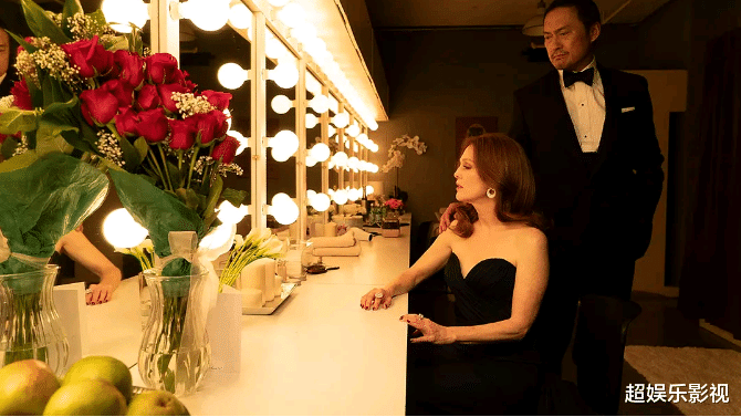 �ʺ�����һ���˶��ڱ����￴�ĵ�Ӱ!