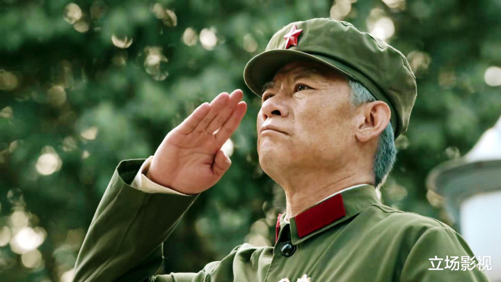 开播! 一部30集反特大剧来袭, 看完介绍, 我想说: 这剧熬夜也要看