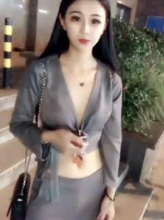 实习女员工第一天上班, 就被老板升级为秘书! 就因为她长得漂亮吗?