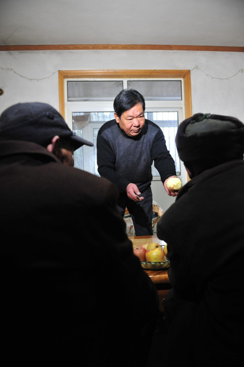 照顾俩单身哥哥19年亲情暖人间——兖州煤业退休工人获"济宁市十大孝