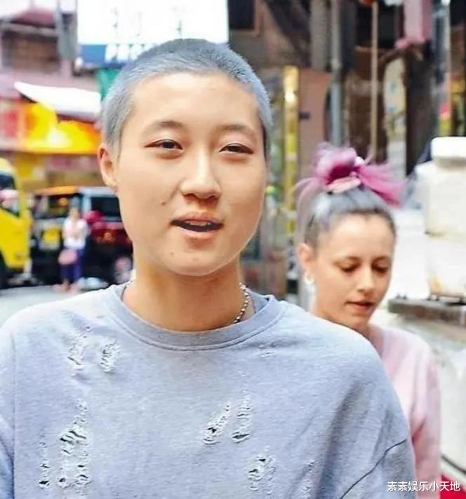 ϲ! СŮϵʽƱ, ĸŮž(ǶС)