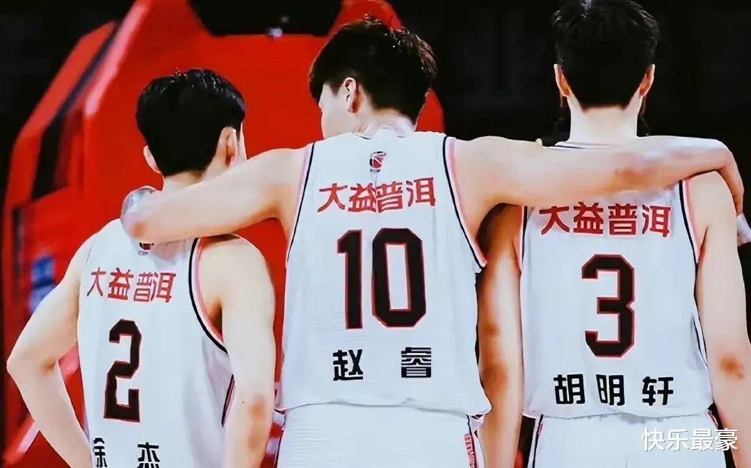 广东重回四强赵睿的续约 马尚的回归 阿联的特训 周鹏的转会 苏伟的退役 资讯风 广东重回四强赵睿的续约 马尚的回归 阿联的特训 周鹏的转会 苏伟的退役 资讯风