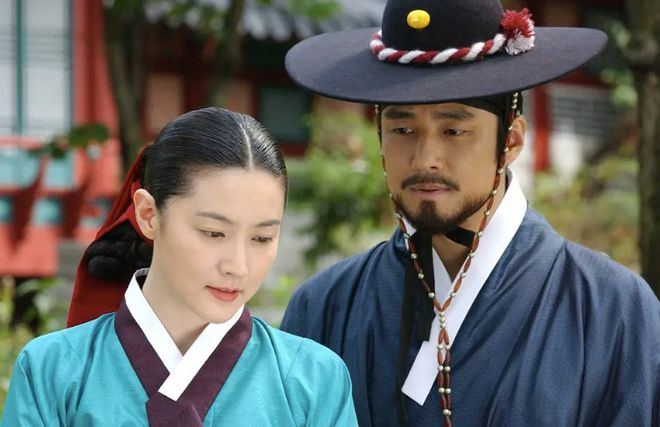 ���ݴ�����10���߷ֺ���, ÿһ�����Ǽ���, �ɱ�˵�㶼������(���� �ݼ�)