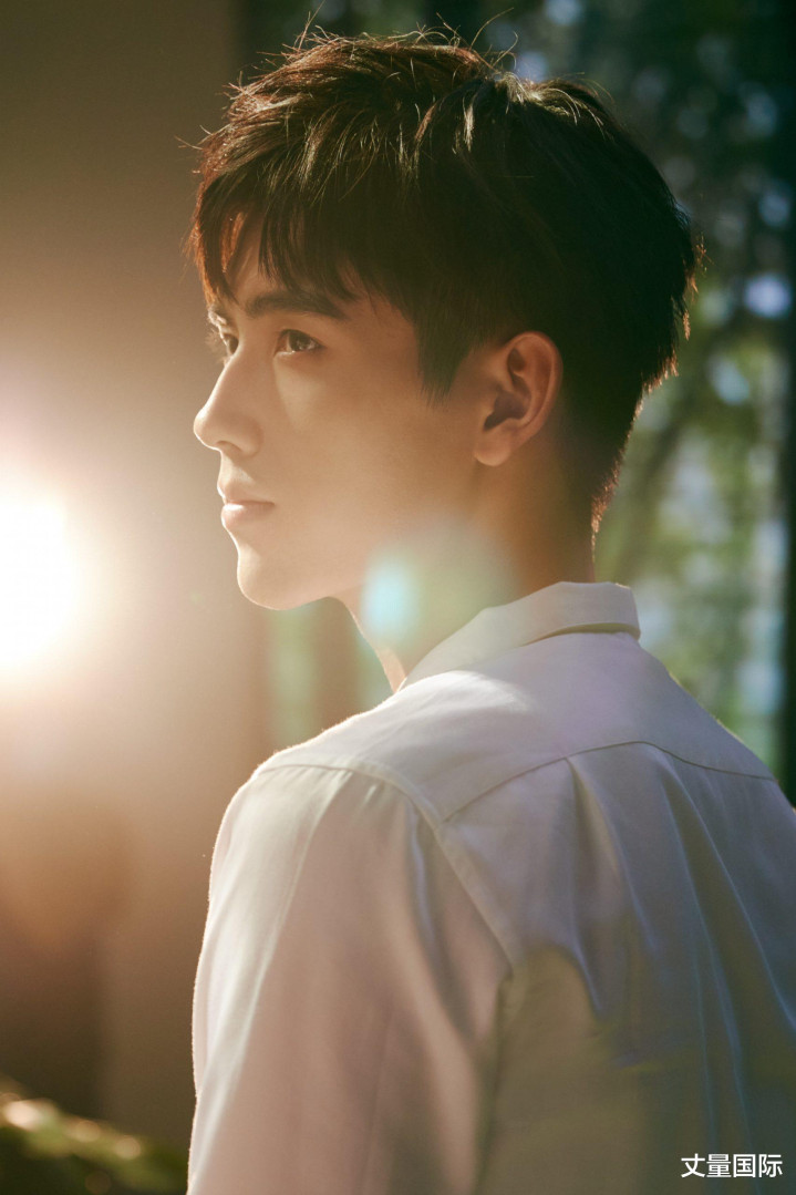 7点认识00后男神陈飞宇: 绯闻 好看作品一次收!