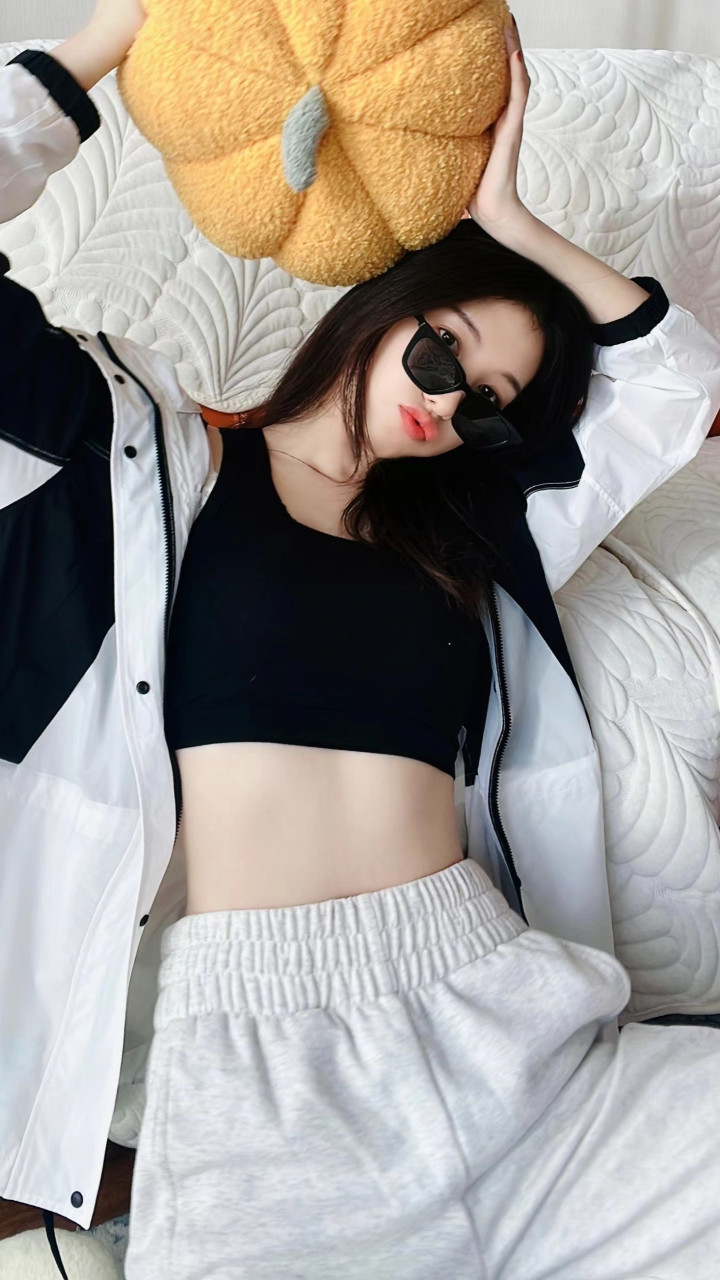 90��Ů��Ա�����(�������ֵ)