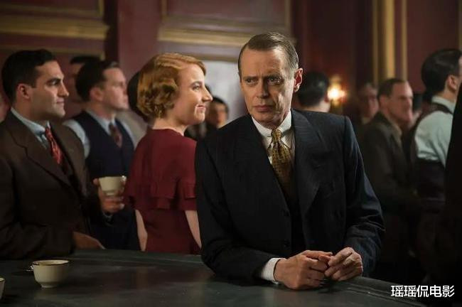 HBO�����10���Ʊ�ϵ������, ���г߶��־����