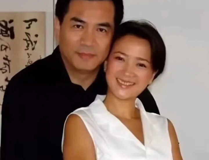 明明是二婚夫妻, 却比初恋还要甜蜜的6对明星(明星婚恋史)