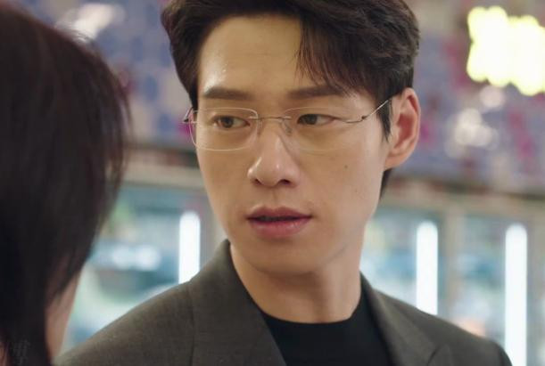 ������ӡ�������������, �ݼ�Ҳ�ǳ���ϸ��, ��Ϸ���������������˵���(���뾯�˵�Ӱ)