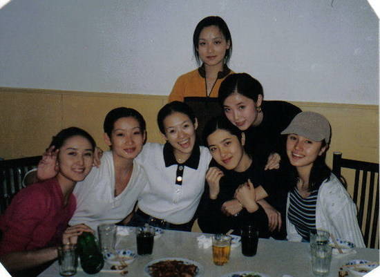 出道17年, 演技不输章子怡, 被称最美校花, 如今却沦为三线演员