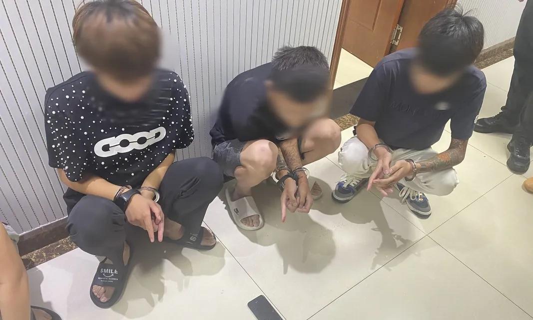 15岁当诱饵，女局长被敲诈19万：山东13人团伙作案细节曝光