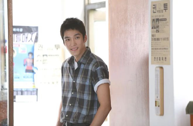 Ŀǰ���Գ�Խ��10��������Ӱ, ����ȼ��, ���������Υ����Ѫ(��Ѫȭ��)